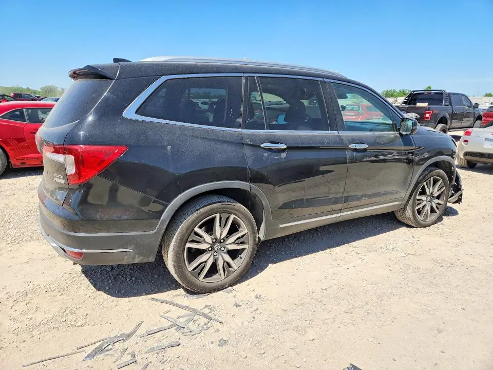 2019 HONDA PILOT ELITE  