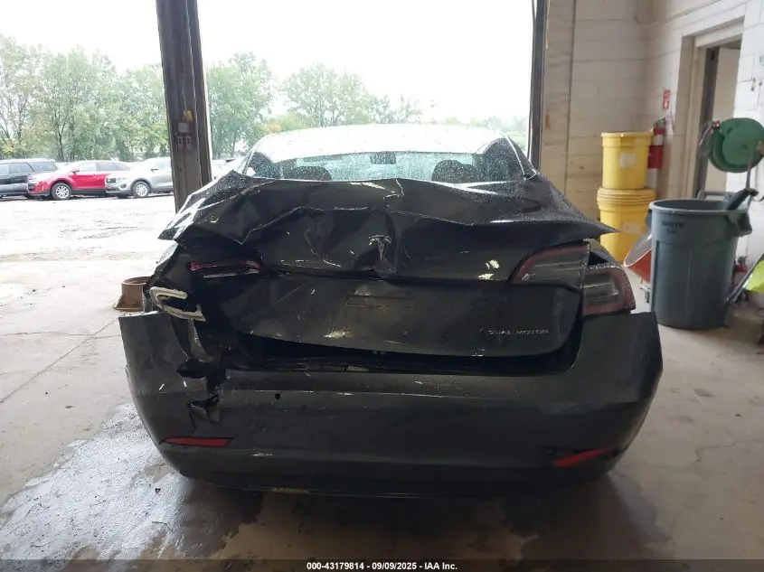 2018 TESLA MODEL 3 LONG RANGE/PERFORMANCE
