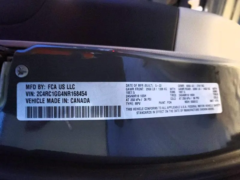 2022 CHRYSLER PACIFICA LIMITED  