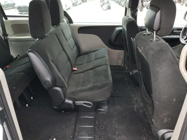 2016 DODGE GRAND CARAVAN SE  