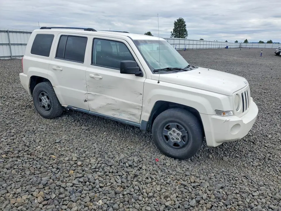 2010 JEEP PATRIOT SPORT  