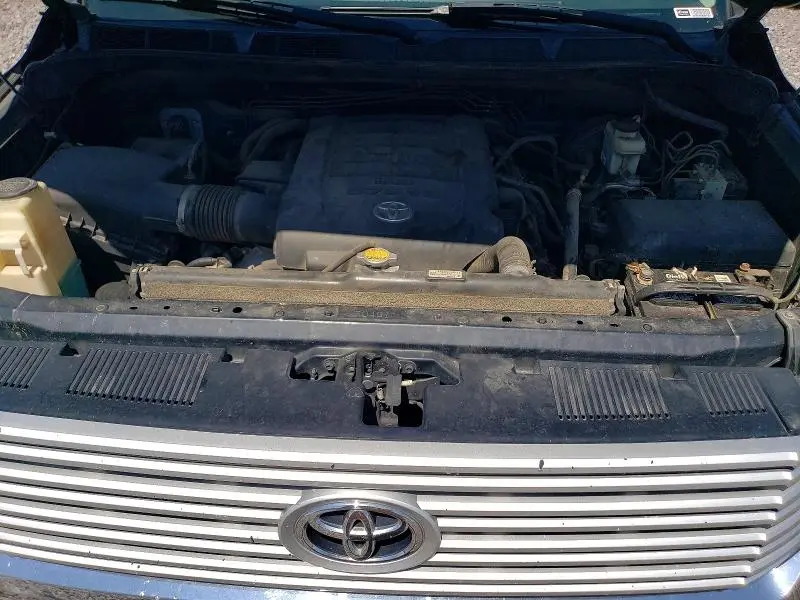 2015 TOYOTA TUNDRA CREWMAX LIMITED  