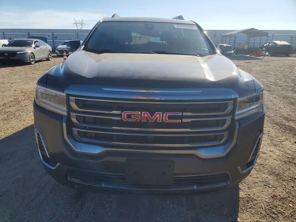 2020 GMC ACADIA AT4  