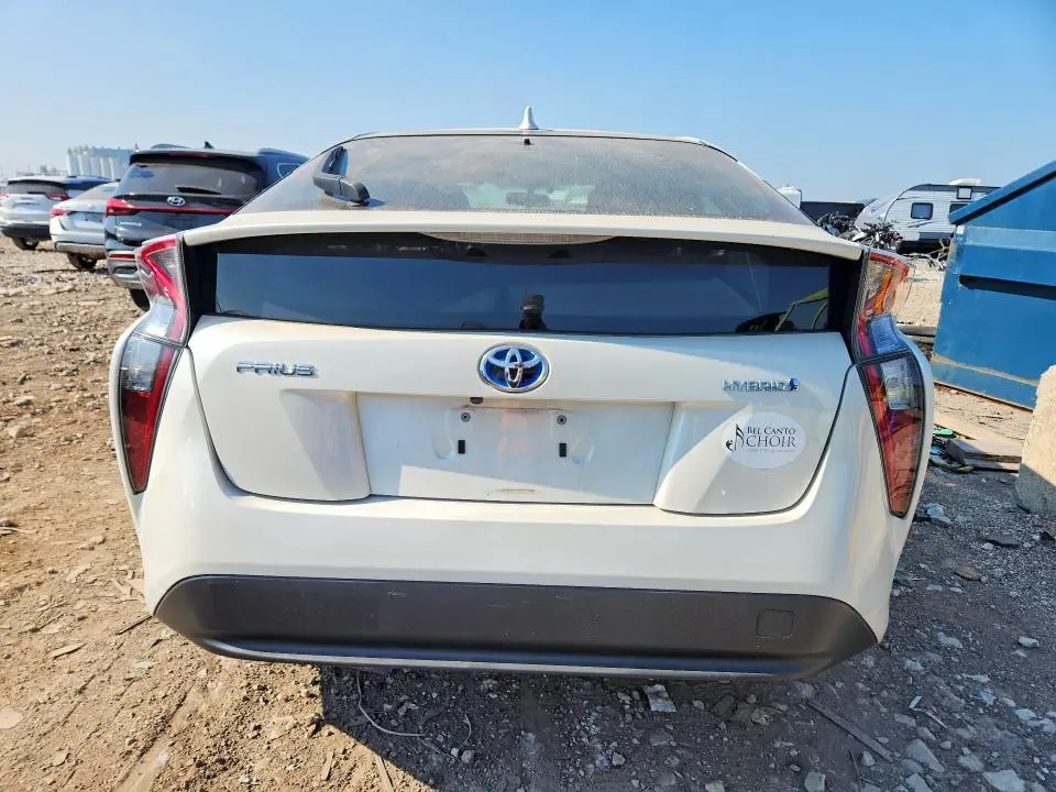 2016 TOYOTA PRIUS THREE  