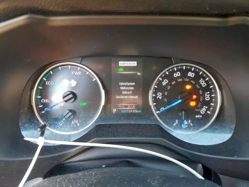 2018 TOYOTA RAV4 XLE  