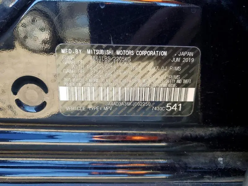 2019 MITSUBISHI OUTLANDER SE  