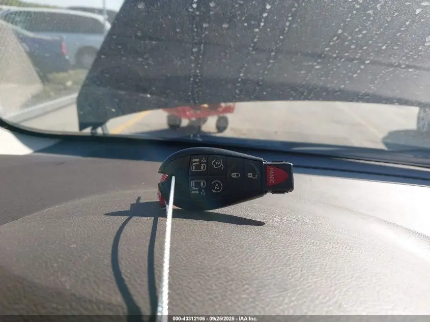 2014 CHRYSLER TOWN & COUNTRY TOURING-L