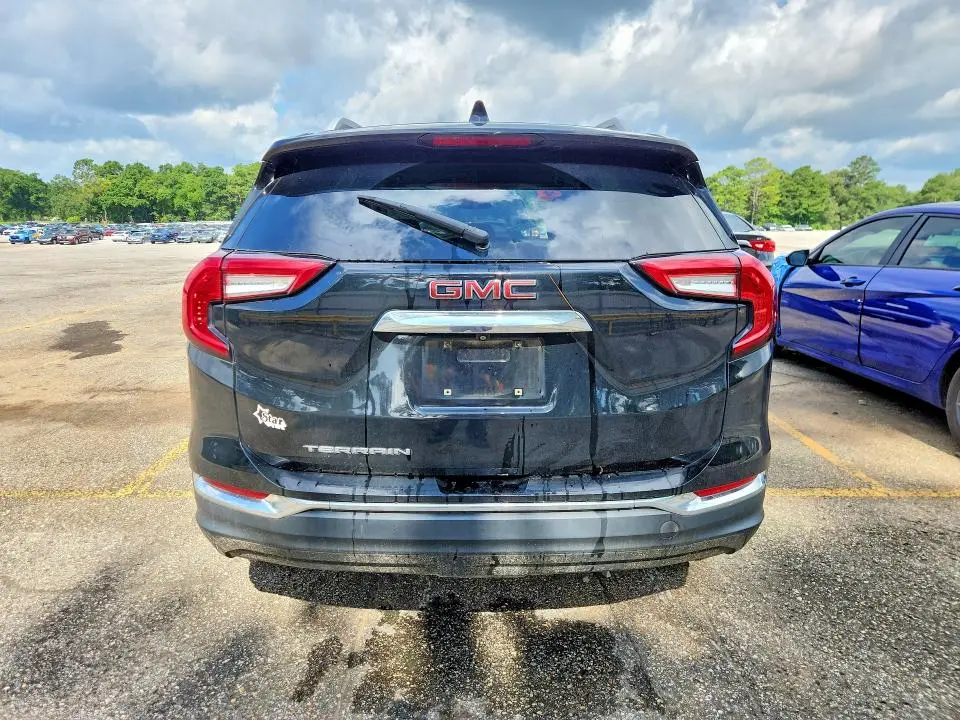 2022 GMC TERRAIN SLT  