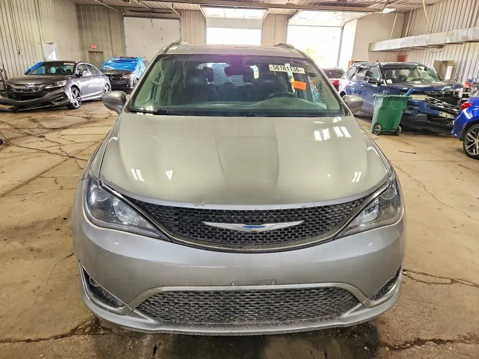 2017 CHRYSLER PACIFICA TOURING L  