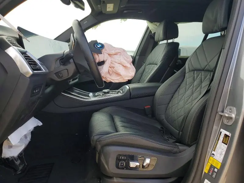 2024 BMW X5 XDRIVE50E  