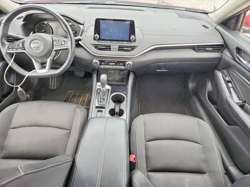 2020 NISSAN ALTIMA SV  