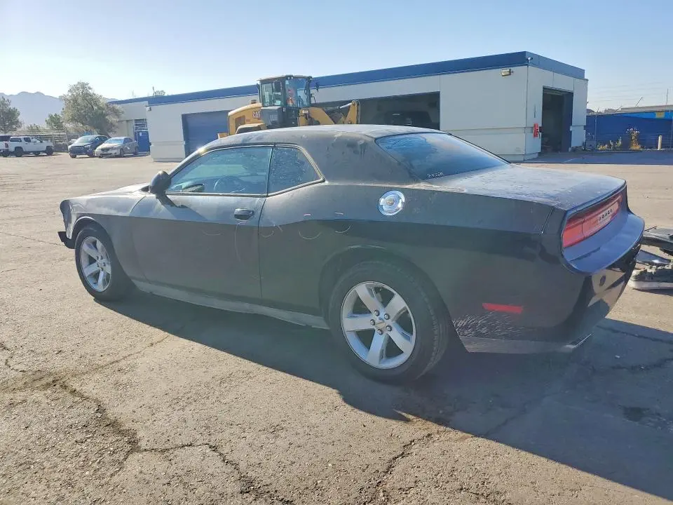 2014 DODGE CHALLENGER SXT  