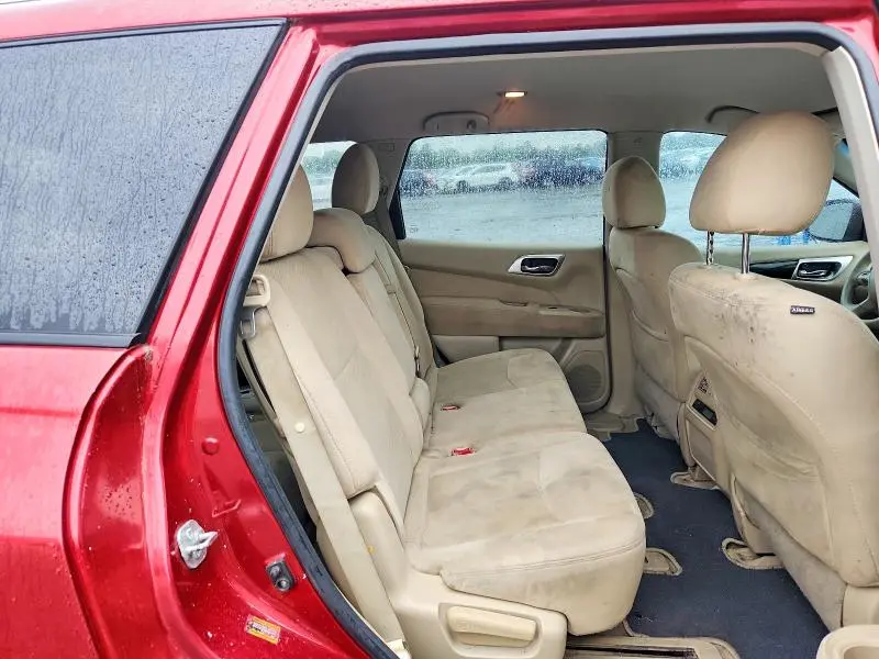 2014 NISSAN PATHFINDER S  