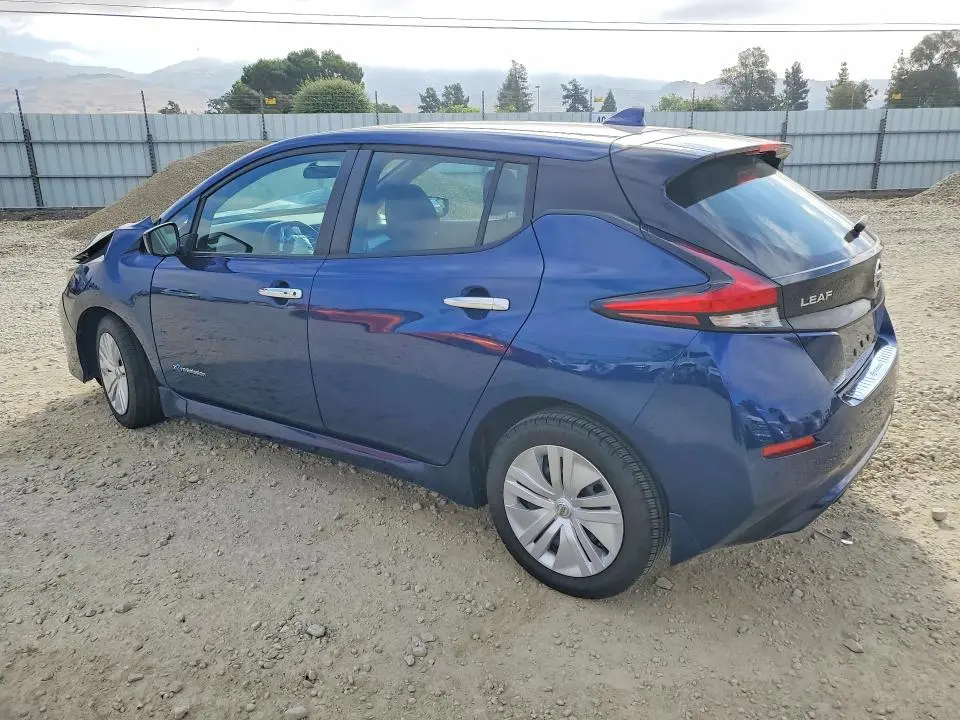 2018 NISSAN LEAF S  