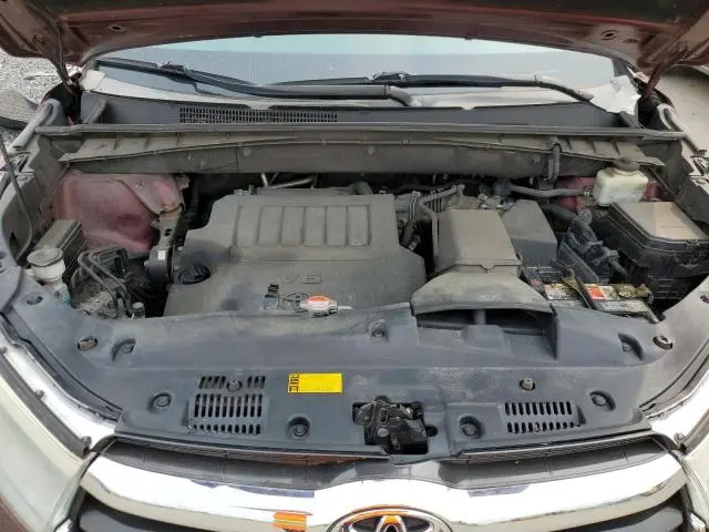 2015 TOYOTA HIGHLANDER XLE  