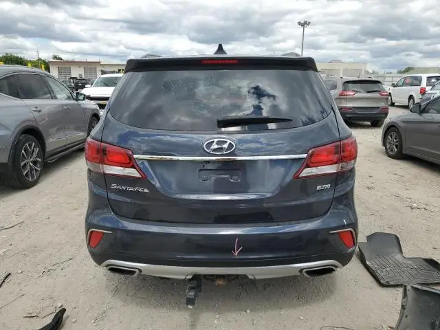2018 HYUNDAI SANTA FE SE  