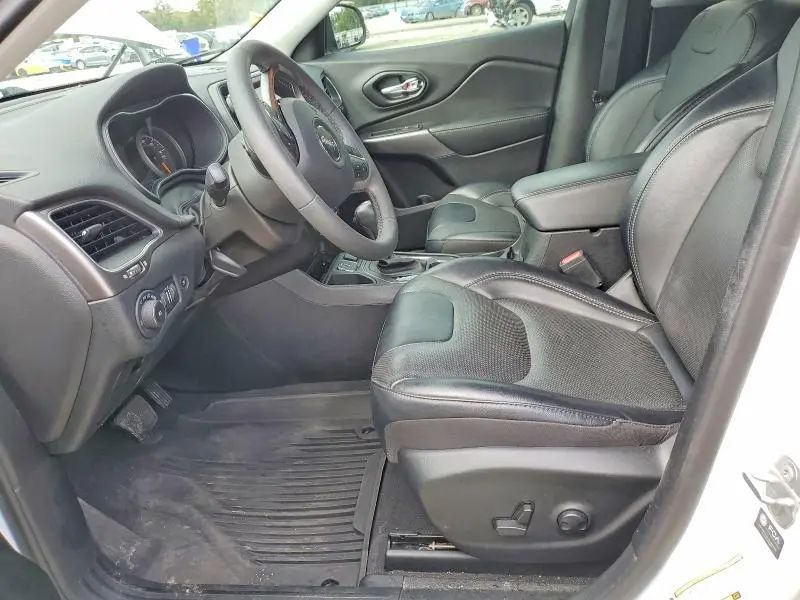 2022 JEEP CHEROKEE LATITUDE LUX  