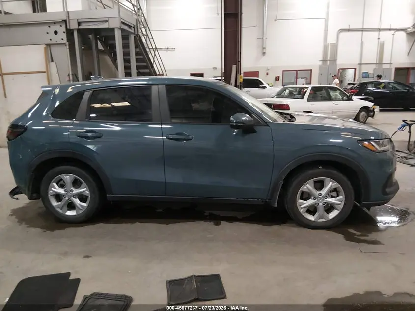 2024 HONDA HR-V 2WD LX
