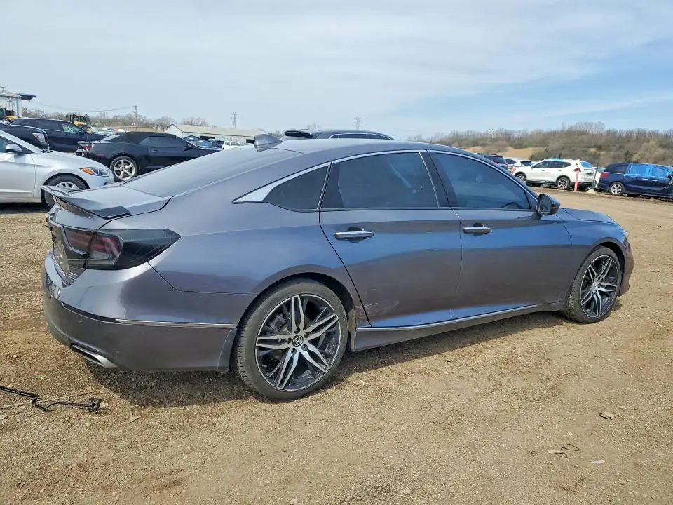 2021 HONDA ACCORD TOURING  