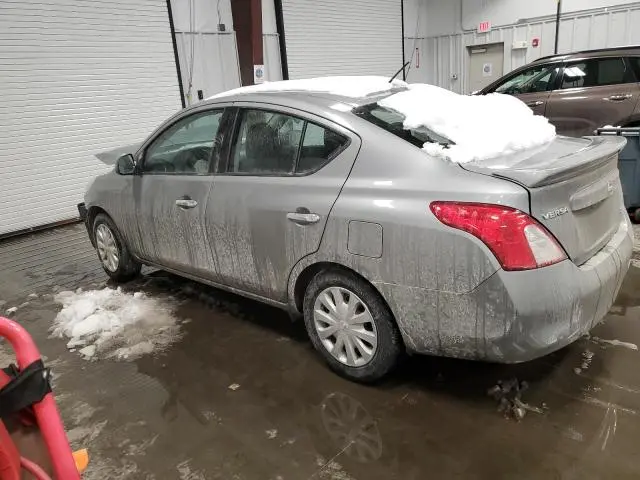 2014 NISSAN VERSA S  