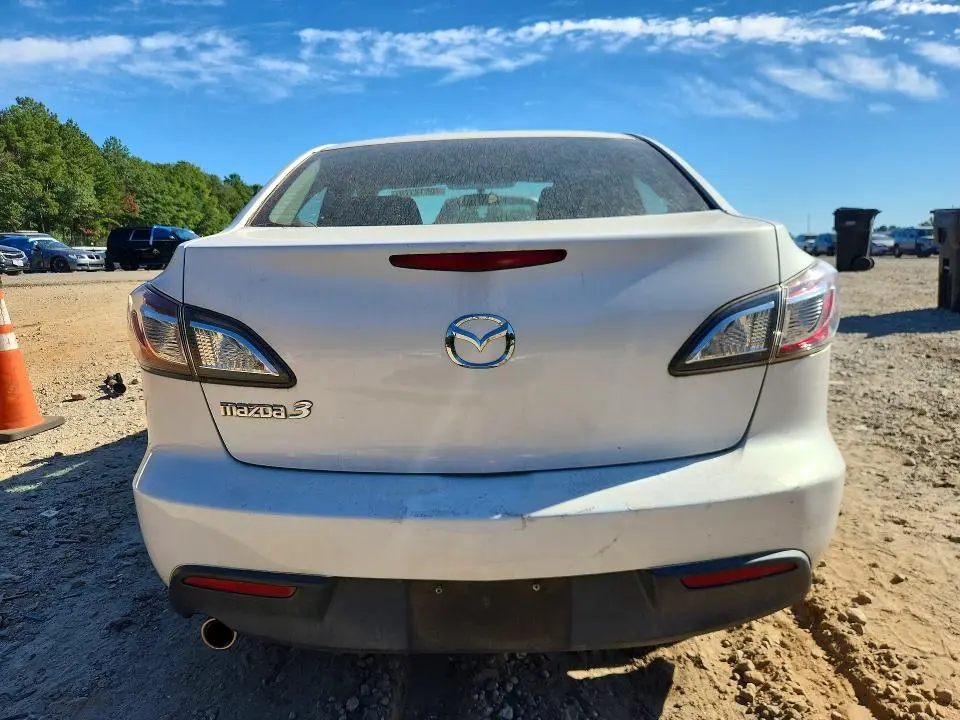2010 MAZDA 3 I  