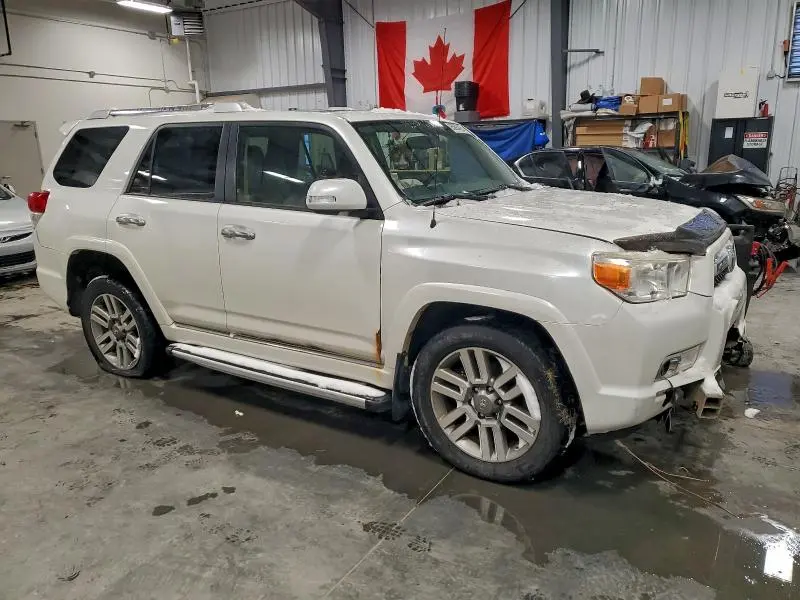 2013 TOYOTA 4RUNNER SR5  