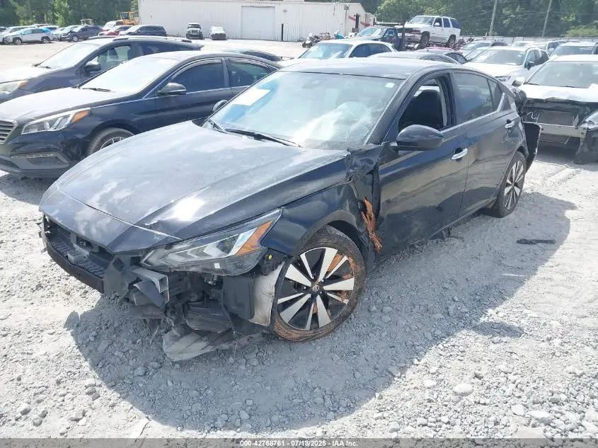2022 NISSAN ALTIMA SV FWD