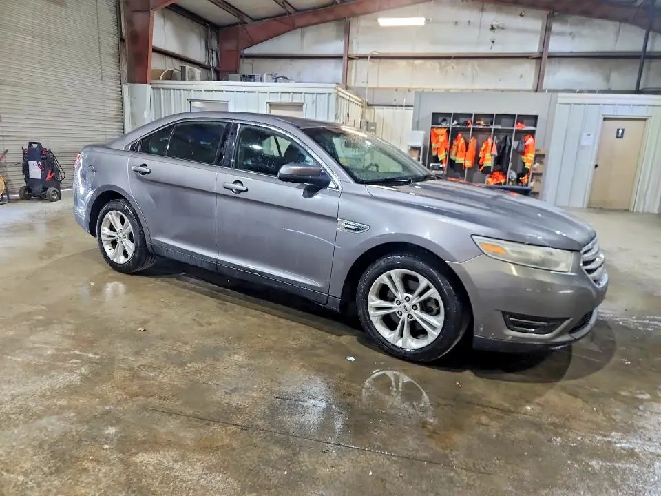 2014 FORD TAURUS SEL  
