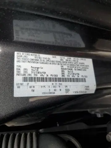 2015 FORD FOCUS SE  