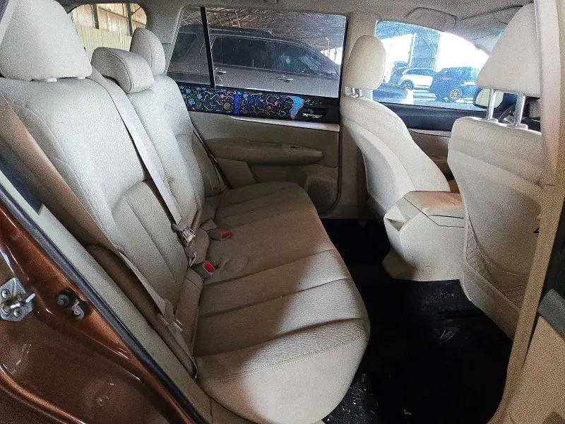 2011 SUBARU OUTBACK 2.5I PREMIUM  