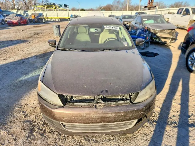 2011 VOLKSWAGEN JETTA TDI  