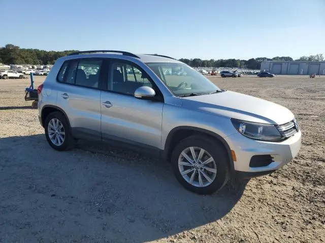 2017 VOLKSWAGEN TIGUAN S  