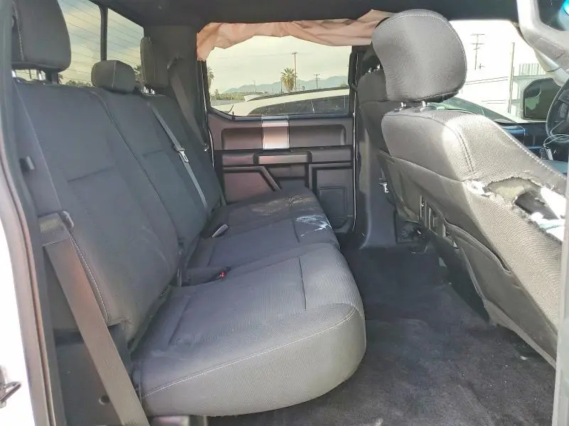 2015 FORD F150 SUPERCREW  