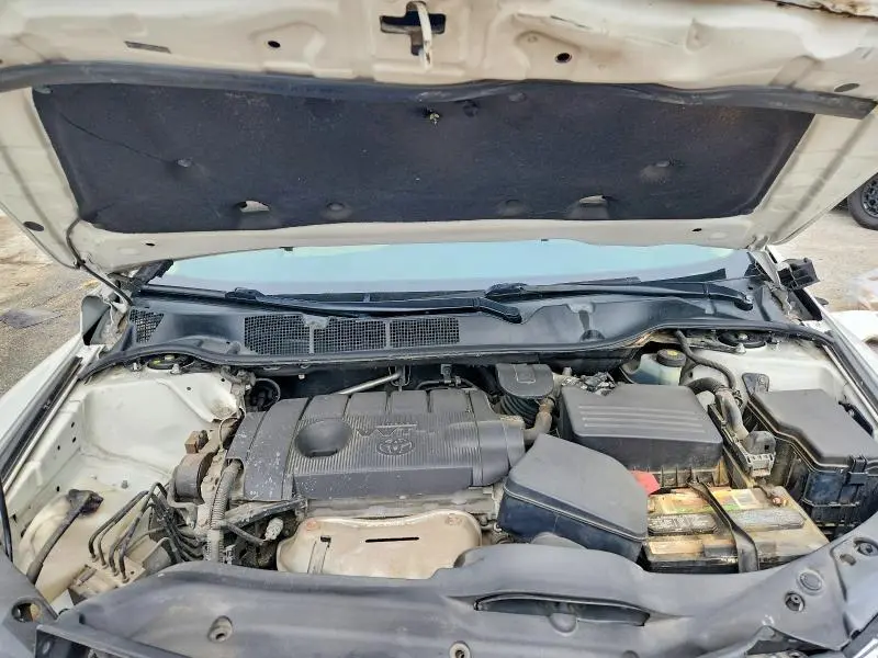 2013 TOYOTA VENZA LE  