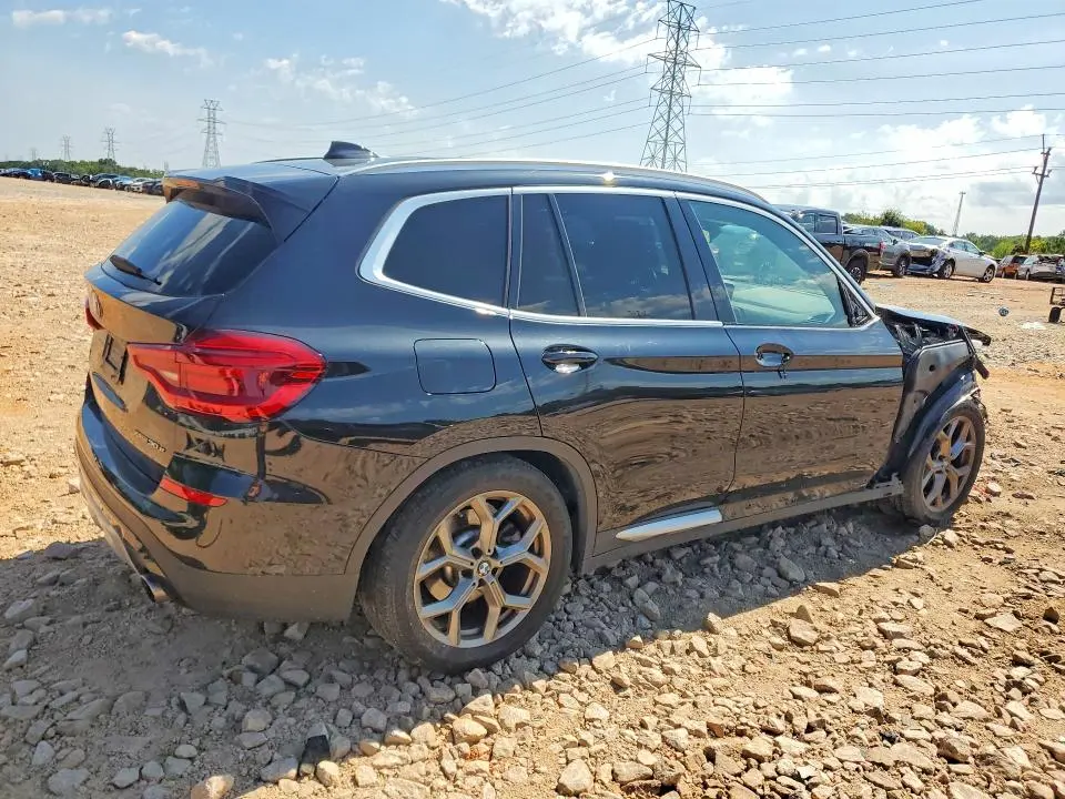 2021 BMW X3 XDRIVE30E  