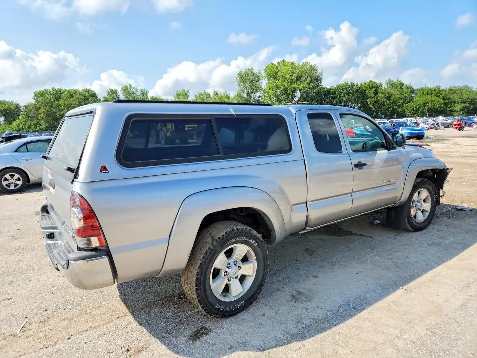 2014 TOYOTA TACOMA V6  