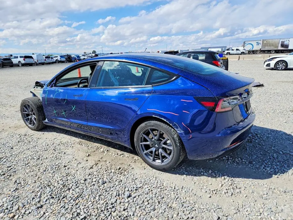 2022 TESLA MODEL 3   