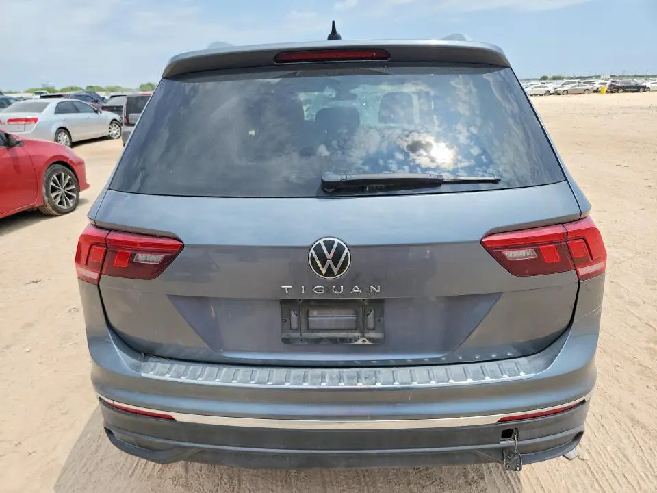2024 VOLKSWAGEN TIGUAN SE  