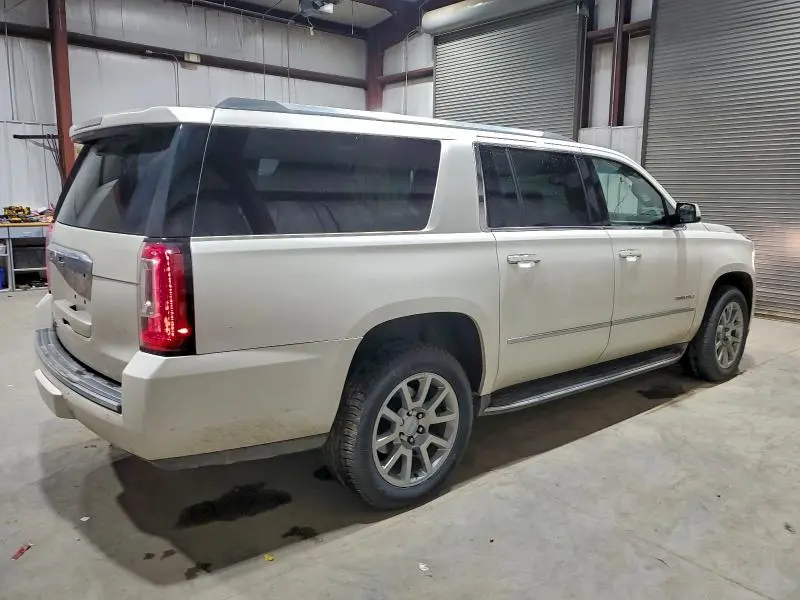 2015 GMC YUKON XL DENALI  