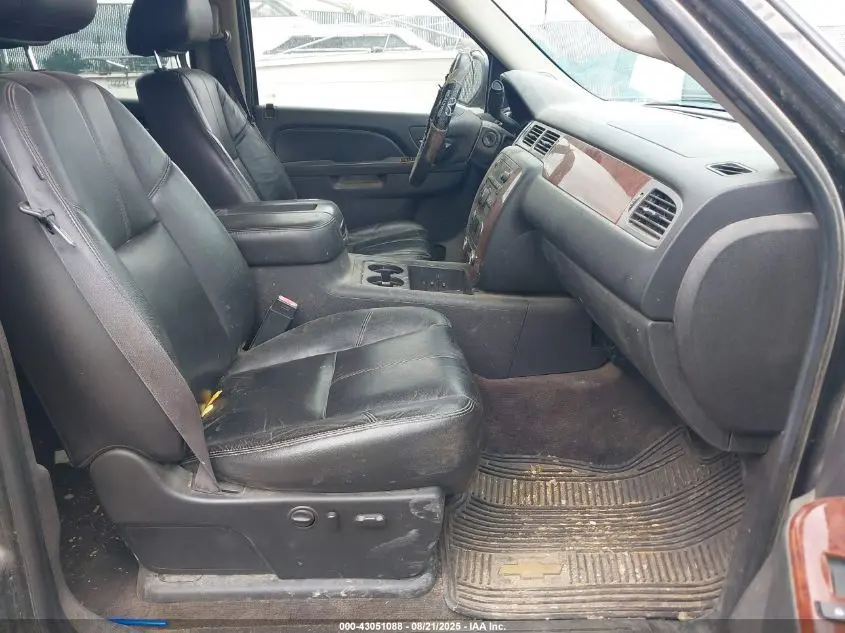 2011 CHEVROLET SILVERADO 1500 LTZ
