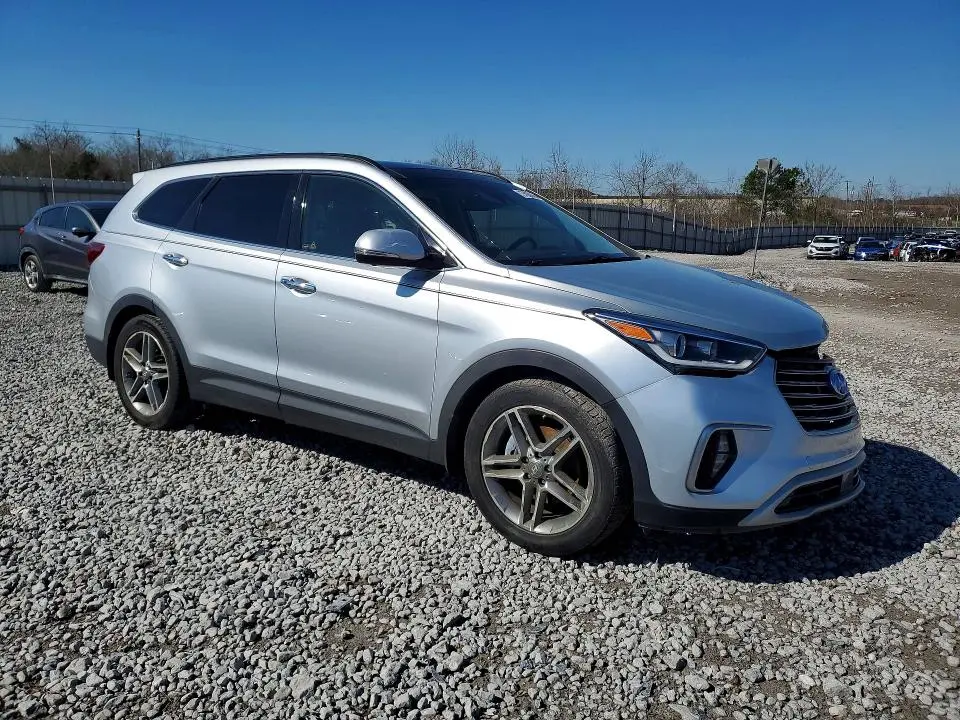 2017 HYUNDAI SANTA FE SE ULTIMATE  