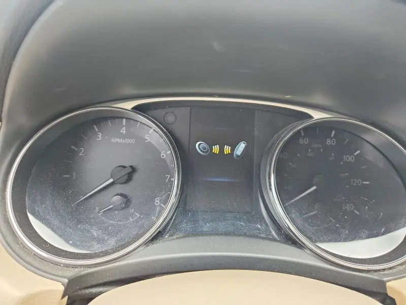 2014 NISSAN ROGUE S  