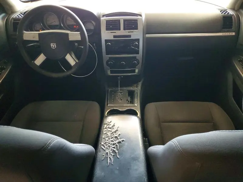 2010 DODGE CHARGER SXT  