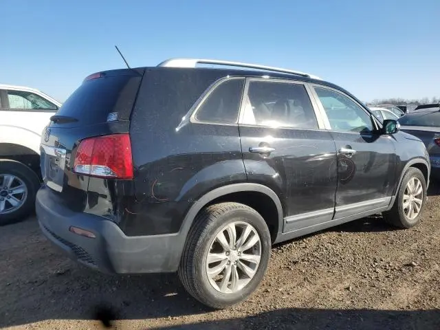 2011 KIA SORENTO BASE  