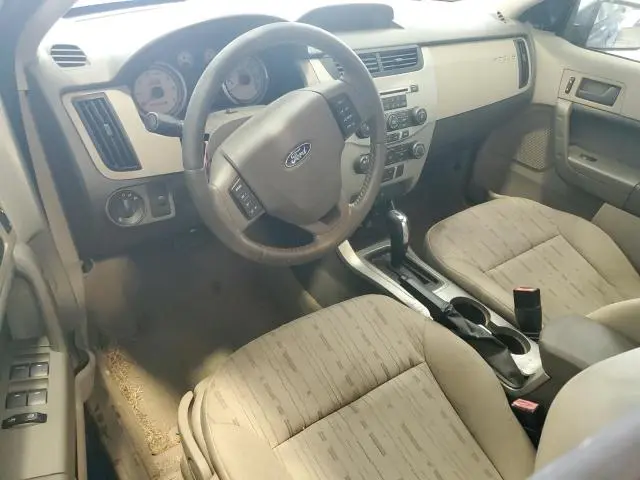 2011 FORD FOCUS SE  