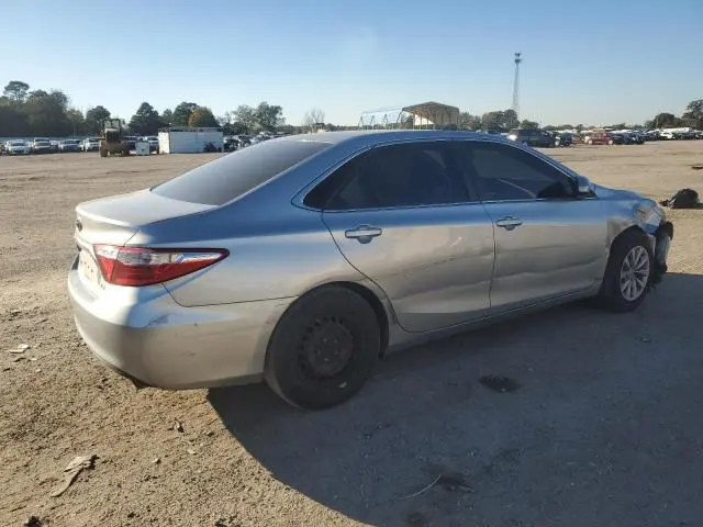 2016 TOYOTA CAMRY LE  