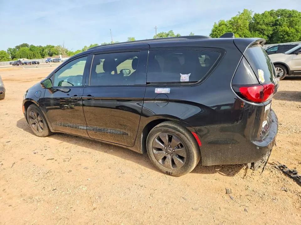 2020 CHRYSLER PACIFICA HYBRID LIMITED  