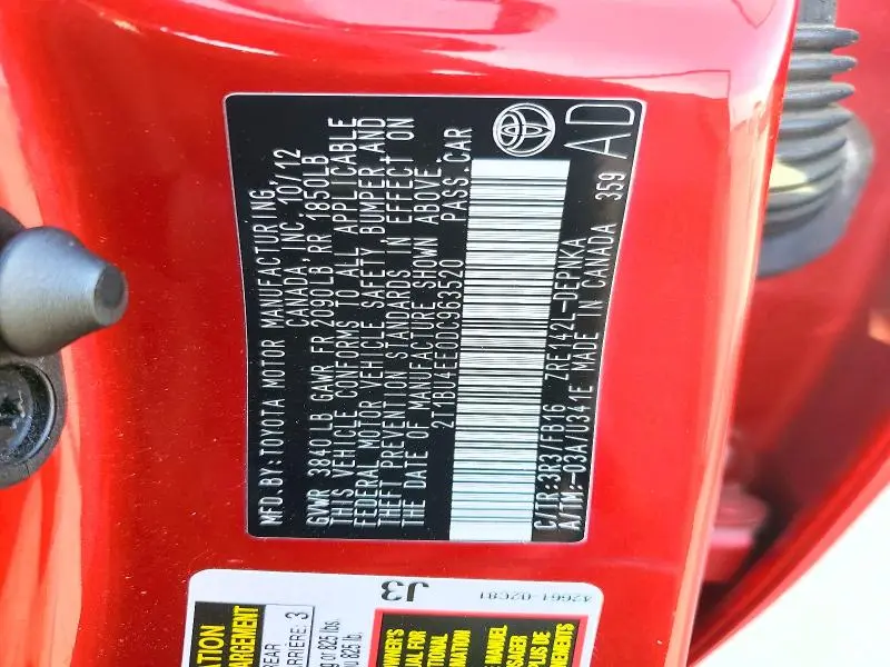 2013 TOYOTA COROLLA BASE  