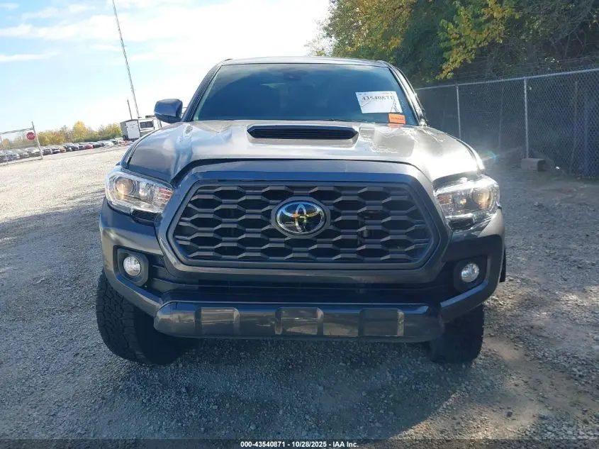 2022 TOYOTA TACOMA TRD SPORT