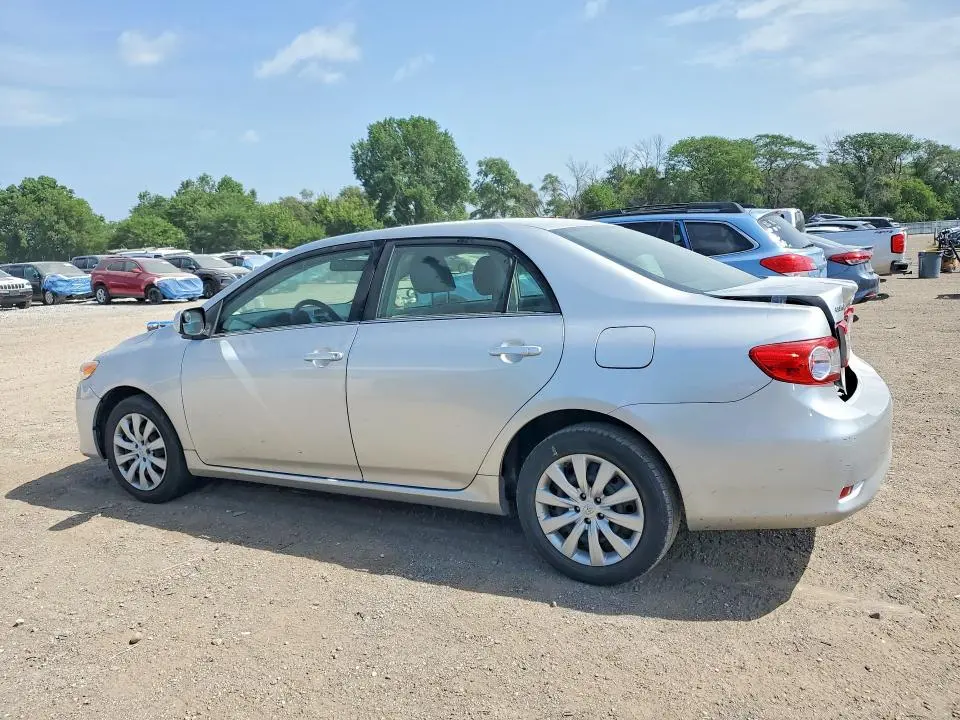 2013 TOYOTA COROLLA LE  